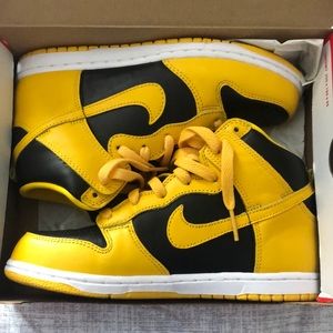 Black and yellow dunks